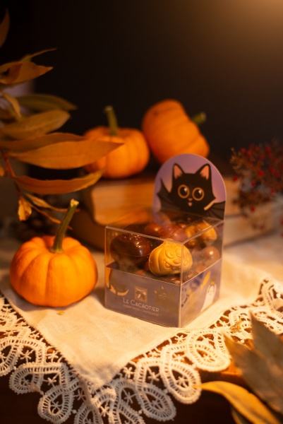 cube halloween.jpg